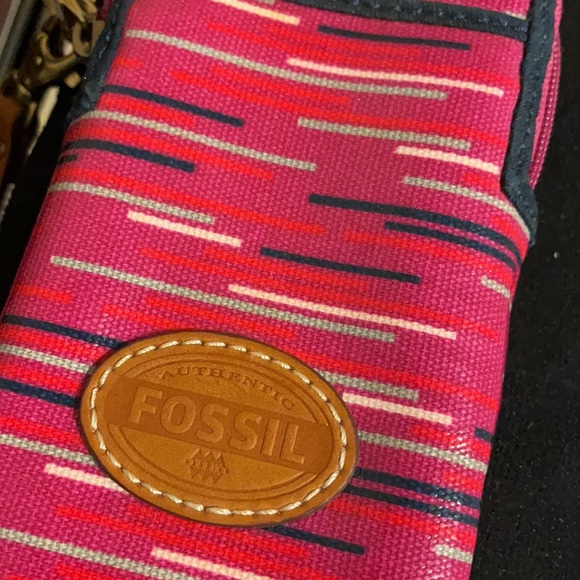 NEW Fossil wristlet wallet - Picture 4 of 4